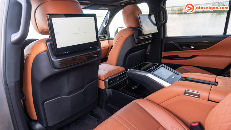 OS-Lexus-LX-600-VIP-63.jpg OS-Lexus-LX-600-VIP-63.jpg