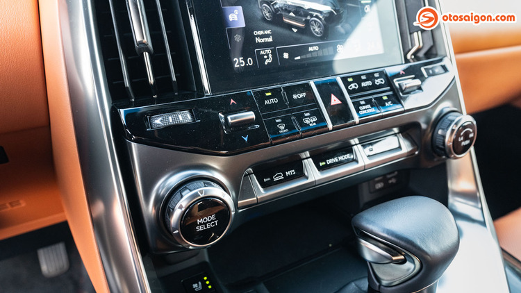 OS-Lexus-LX-600-VIP-43.jpg OS-Lexus-LX-600-VIP-43.jpg