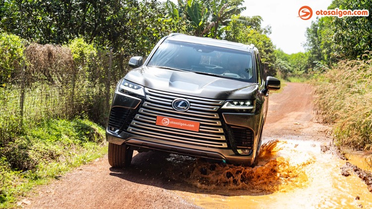 Đánh giá Lexus LX 600 VIP: Xứng danh “chuyên cơ mặt đất” cho những trải nghiệm đỉnh cao