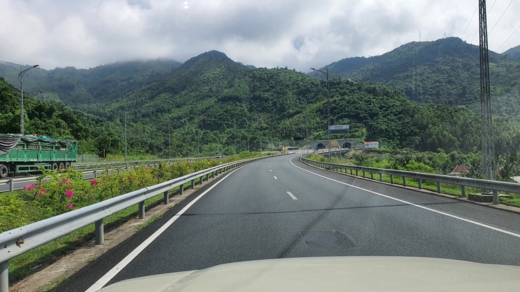 Xin Kinh nghiệm lái xe từ Sài Gòn về Thanh Hóa dịp Tết