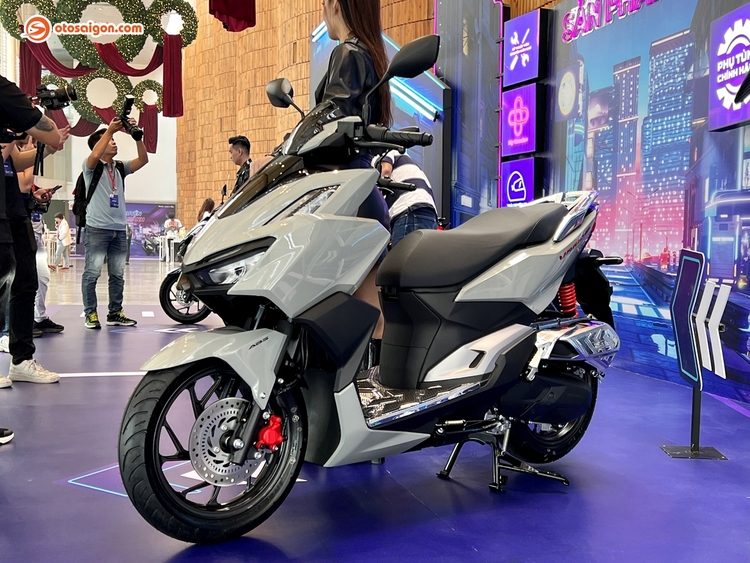 Honda Vario 160 2022 (7).jpg