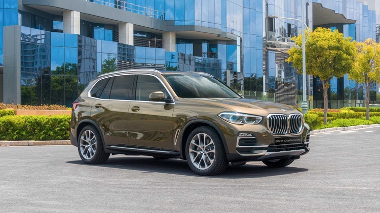 bmw-x5-xline-plus-mau-mahattan.jpg