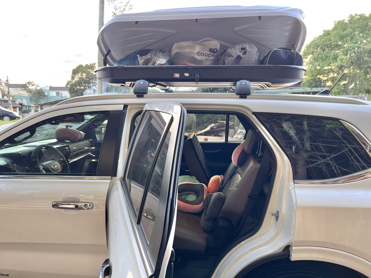 Ford Everest Titanium 4x2 nâng cấp tính năng an toàn, có giá mới 1,286 tỷ đồng Ford Everest Titanium 4x2 nâng cấp tính năng an toàn, có giá mới 1,286 tỷ đồng