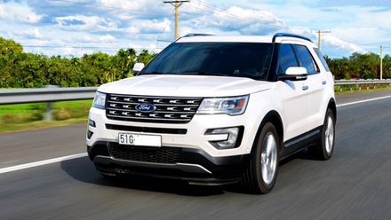 explorer 2017.jpg