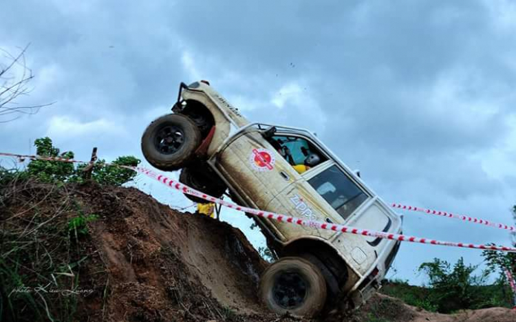 LAND CRUISER FRIENDCLUB (LFC) "Where there were NO ROADS, there was LAND CRUISER" LAND CRUISER FRIENDCLUB (LFC) "Where there were NO ROADS, there was LAND CRUISER"