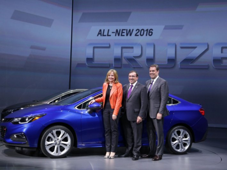 Chevrolet Cruze 2016 chính thức “trình làng”