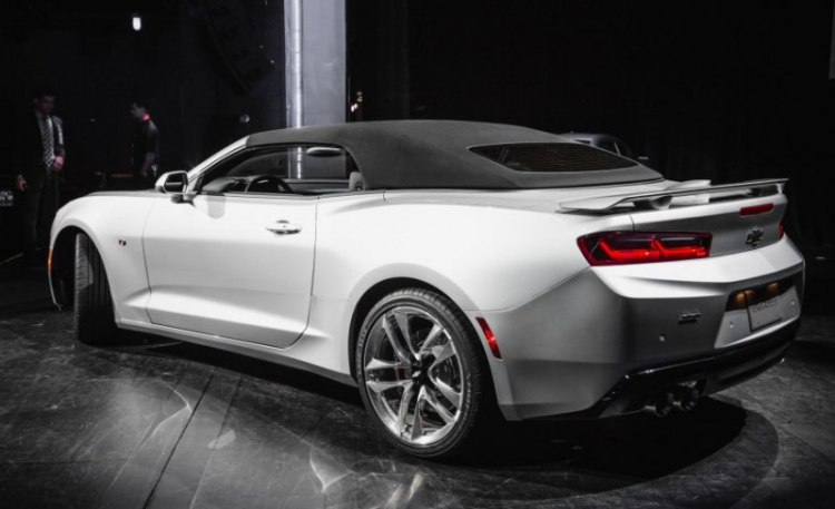 Chevrolet Camaro Convertible 2016 chính thức ra mắt