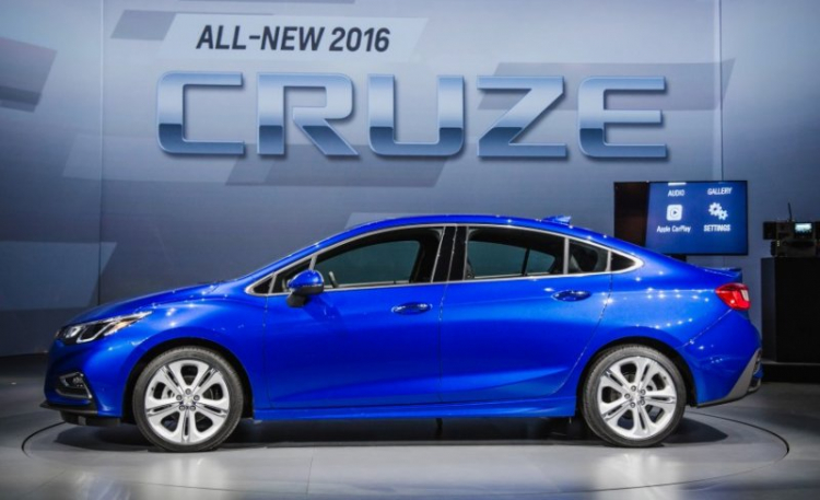 Chevrolet Cruze 2016: nhẹ hơn, mạnh hơn, tiết kiệm nhiên liệu hơn