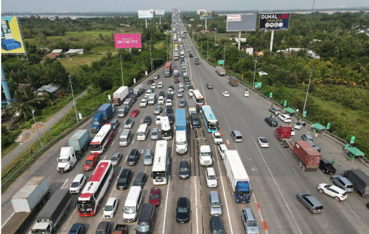 10 vấn đề giao thông Oser đặc biệt quan tâm trong năm 2022: Đăng kiểm, VETC và nhiều vấn đề "nhức nhối" từ năm này qua năm khác