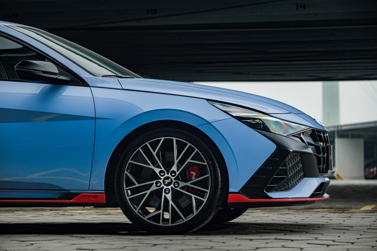 Hyundai Elantra N xuất hiện tại Việt Nam, sắp phân phối loạt xe thể thao N Brand chính hãng Hyundai Elantra N xuất hiện tại Việt Nam, sắp phân phối loạt xe thể thao N Brand chính hãng