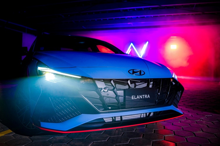 Hyundai Elantra N xuất hiện tại Việt Nam, sắp phân phối loạt xe thể thao N Brand chính hãng Hyundai Elantra N xuất hiện tại Việt Nam, sắp phân phối loạt xe thể thao N Brand chính hãng