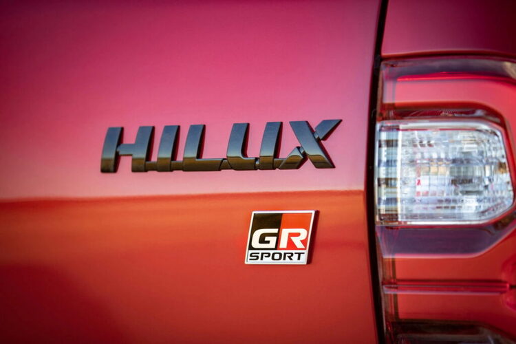toyota-hilux-gr-sport-2023-12.jpg toyota-hilux-gr-sport-2023-12.jpg
