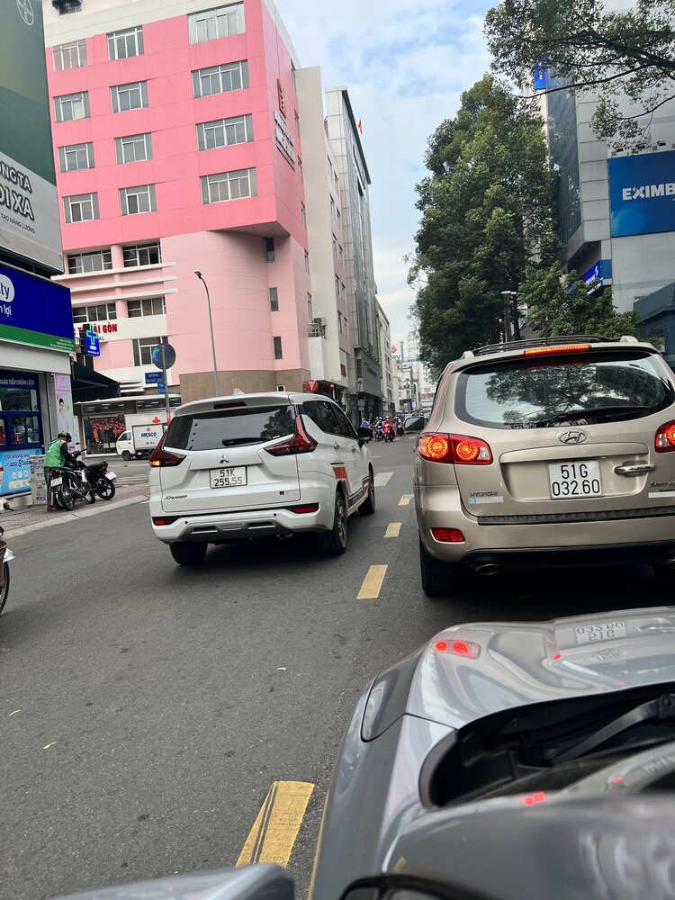 Xe rau Đà Lạt: Nỗi kinh hoàng trên Quốc lộ 20 Xe rau Đà Lạt: Nỗi kinh hoàng trên Quốc lộ 20