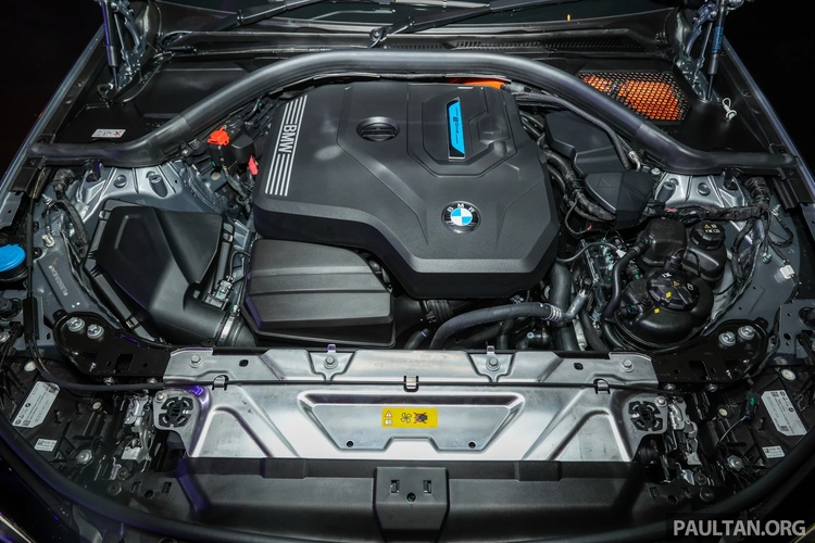 BMW 3 series 2023 ra mắt tại Malaysia với 3 phiên bản, giá từ 1,5 – 1,7 tỷ đồng