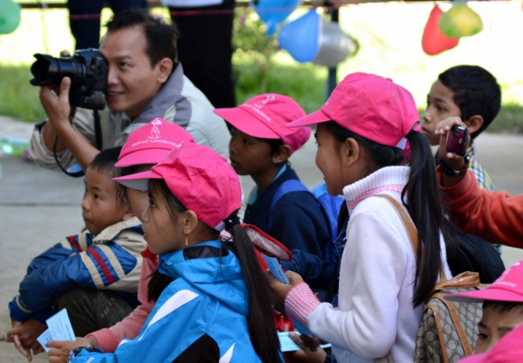 Hè về ! Hè về !
