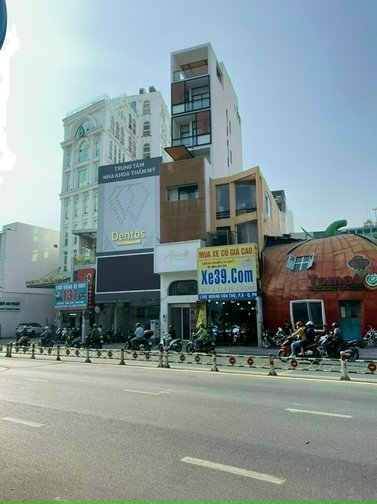 Nhu cầu thuê nhà cao quá. Nhu cầu thuê nhà cao quá.