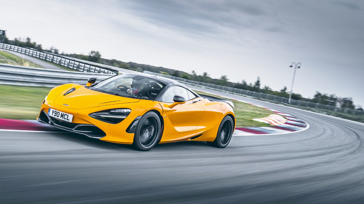 sieu-xe-mclaren-720s-spider-trinh-lang-ngay-812.jpg