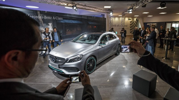 Mercedes-Benz A-Class và A45 2016 chính thức ra mắt toàn cầu