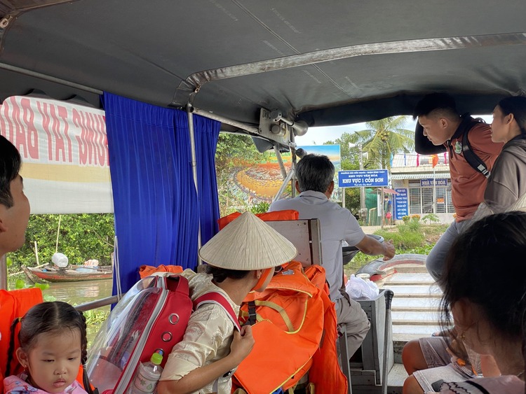 Hành trình đi chơi Tết 2023 (Hà Tiên - Phú Quốc - Cần Thơ) Hành trình đi chơi Tết 2023 (Hà Tiên - Phú Quốc - Cần Thơ)