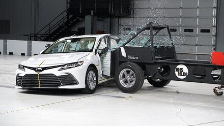 Toyota Cmary IIHS.jpg
