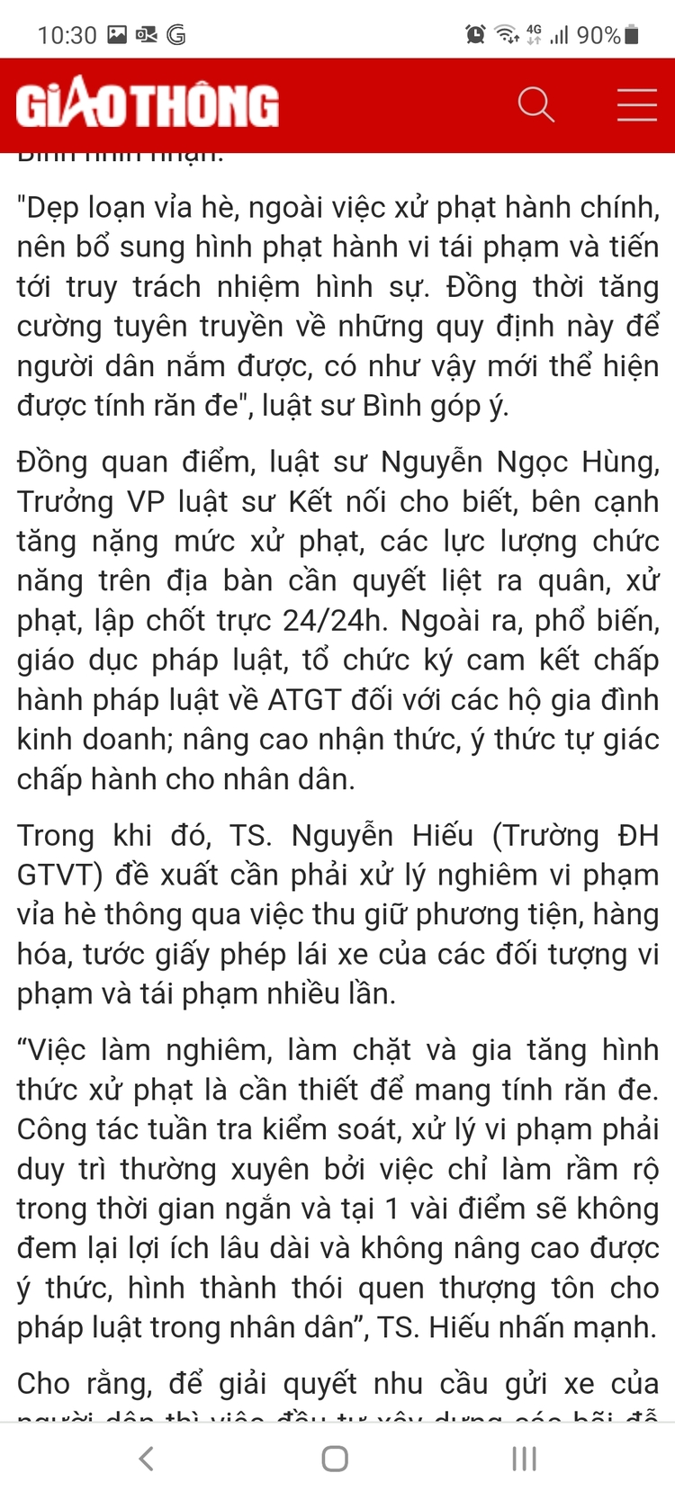 Đậu/Đỗ xe trên vỉa hè là được phép, đúng hay sai?