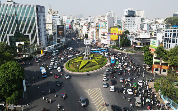 TP. HCM: Đề xuất dỡ bỏ vòng xoay ở Điện Biên Phủ - Nguyễn Bỉnh Khiêm TP. HCM: Đề xuất dỡ bỏ vòng xoay ở Điện Biên Phủ - Nguyễn Bỉnh Khiêm