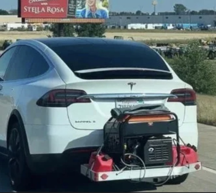 Có hãng xe điện lớn nhất thế giới, người Mỹ vẫn muốn mua xe Toyota hybrid hơn Có hãng xe điện lớn nhất thế giới, người Mỹ vẫn muốn mua xe Toyota hybrid hơn