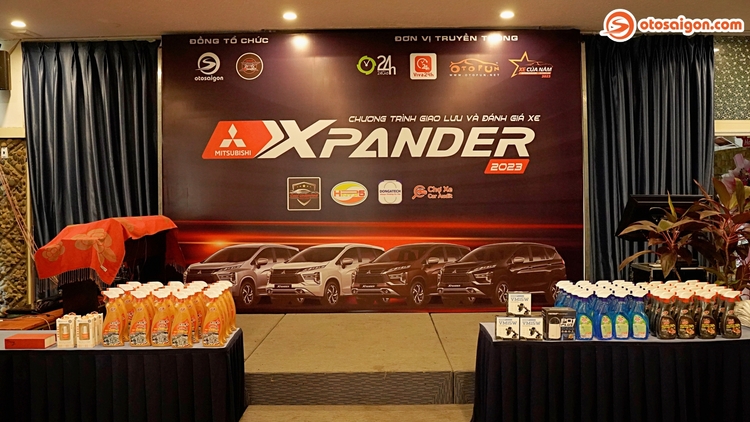 Offline Mitsubishi Xpander (1).jpg