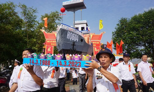 Đến với Trường Sa - sau 27 năm Đến với Trường Sa - sau 27 năm