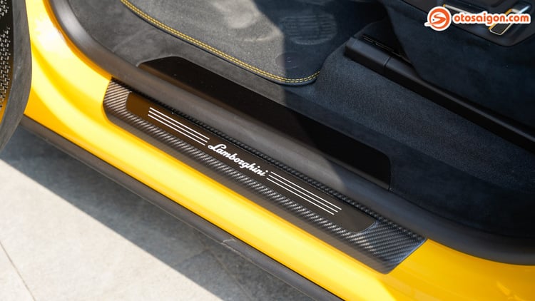Lamborghini-Urus-Performante-38.jpg