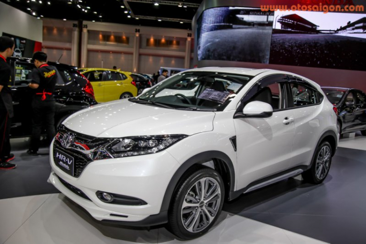 Honda HR-V cháy hàng tại Malaysia