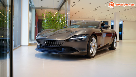 Ferrari-Roma-3.jpg