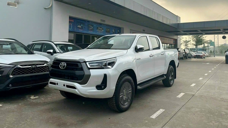 Toyota Hilux 2023