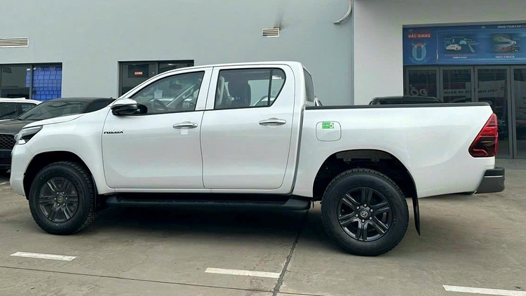 Toyota Hilux 2023