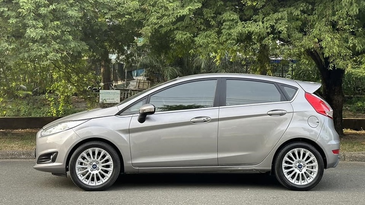  Consulta Ford Fiesta Hatchback 1.0 Ecoboost Sport 2014 ¿cuánto volver a comprar?  |  Otosaigón