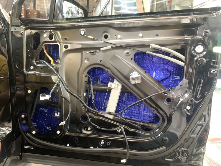 Subaru Forester Cách Âm Với Vật Liệu DrARTEX, Nâng Cấp Âm Thanh Với Thương Hiệu Audible Physics Tại Autobis