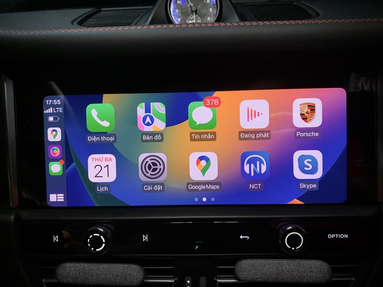 PORSCHE apple carplay + android auto