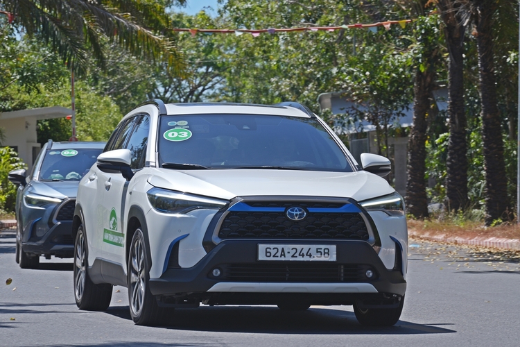Hanh-Trinh-Xanh-Toyota-26-3 (79).JPG Hanh-Trinh-Xanh-Toyota-26-3 (79).JPG