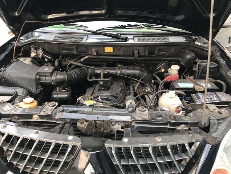 Kiểm tra xe cũ Toyota Zace 2003 - 20 năm tuổi "Già nhưng có còn gân" Kiểm tra xe cũ Toyota Zace 2003 - 20 năm tuổi "Già nhưng có còn gân"