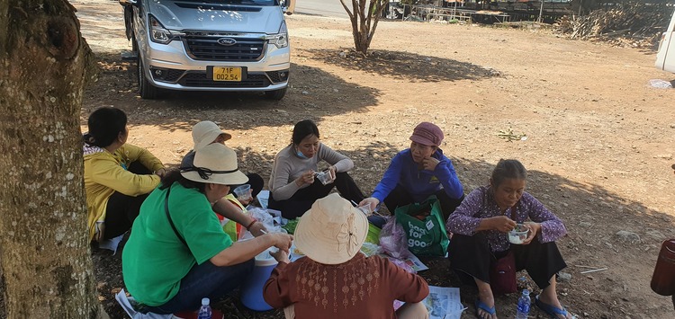 "Nghề tài xế bạc bẽo"! Sao mọi người lại chọn??? "Nghề tài xế bạc bẽo"! Sao mọi người lại chọn???