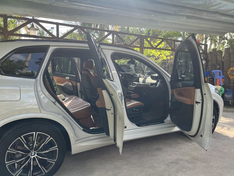 Chia sẻ về cảm nhận và Đánh Giá BMW X5 M Sport mới lấy Chia sẻ về cảm nhận và Đánh Giá BMW X5 M Sport mới lấy