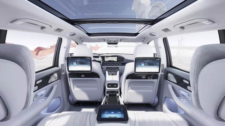 Mercedes-Maybach GLS 600 4Matic 2024 trình làng: Nâng sự sang trọng, tham vọng cạnh tranh với Rolls-Royce
