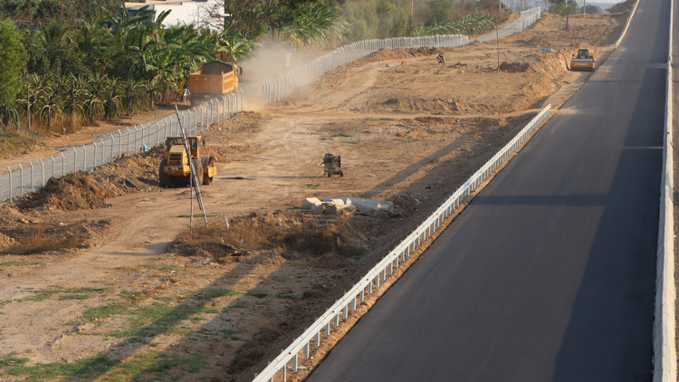 Cận cảnh dự án cao tốc Phan Thiết - Vĩnh Hảo trước 20 ngày thông xe