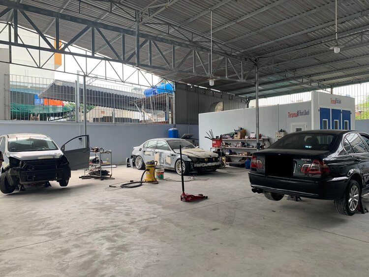 GARAGE TÍN PHÁT. 2/117 Đường Số 8,Bình Hưng Hòa,Bình Tân (Đối diện Aeon Tân Phú). GARAGE TÍN PHÁT. 2/117 Đường Số 8,Bình Hưng Hòa,Bình Tân (Đối diện Aeon Tân Phú).