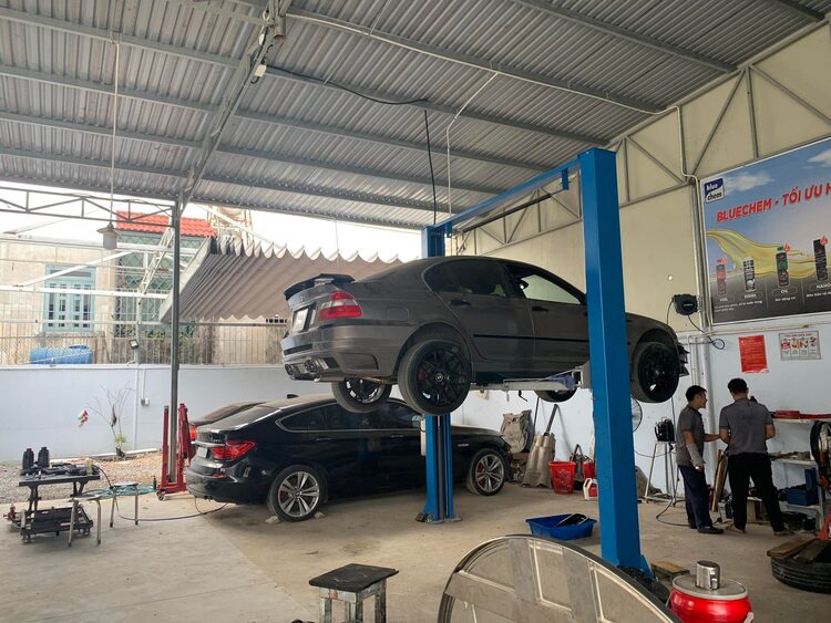 GARAGE TÍN PHÁT. 2/117 Đường Số 8,Bình Hưng Hòa,Bình Tân (Đối diện Aeon Tân Phú).