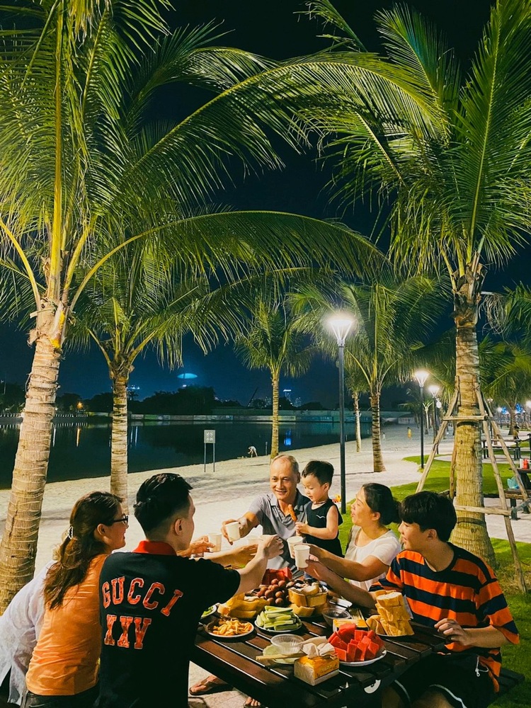 VINHOMES GRAND PARK QUẬN 9 LÀ CÁI “BẪY GẤU” CHO NHỮNG KHÁCH YÊU MÀU HỒNG! VINHOMES GRAND PARK QUẬN 9 LÀ CÁI “BẪY GẤU” CHO NHỮNG KHÁCH YÊU MÀU HỒNG!