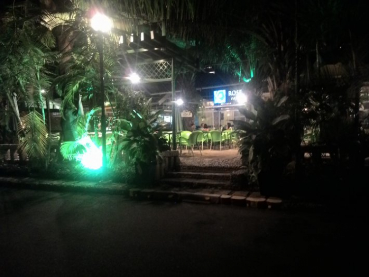 Cafe Rose Chủ Nhật 05.07.2015 Cafe Rose Chủ Nhật 05.07.2015