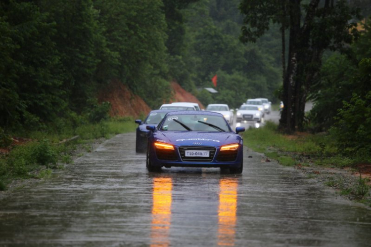 Trải nghiệm "cất cánh" Audi R8 V10 trên đường băng Phú Quốc