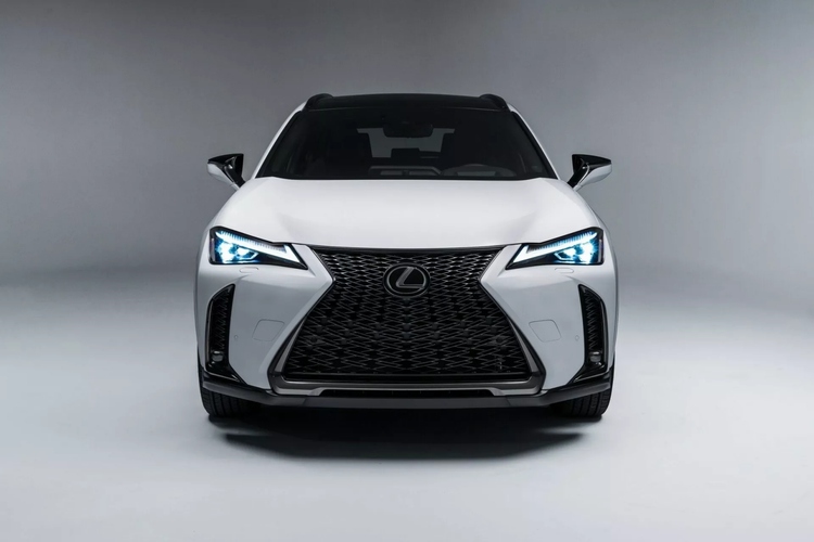 Lexus-UX-250h-2024-3.jpg