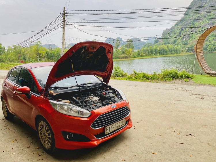2 vợ chồng cùng 3 con nhỏ Xuyên Việt 5.000 km trong 12 ngày: Niềm đam mê bất tận :) 2 vợ chồng cùng 3 con nhỏ Xuyên Việt 5.000 km trong 12 ngày: Niềm đam mê bất tận :)